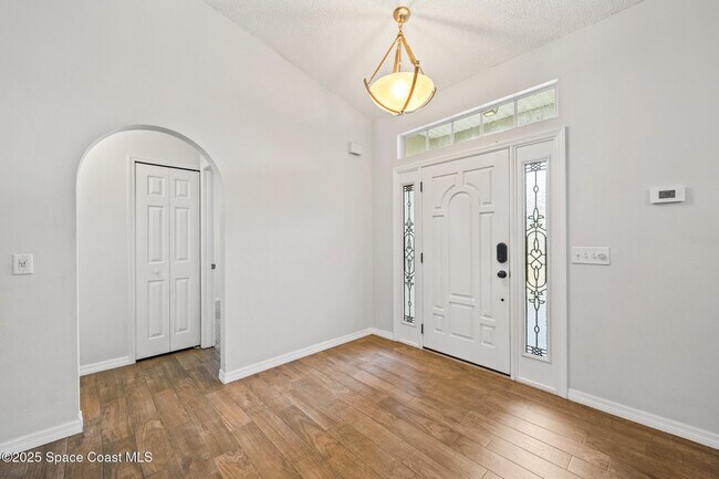 Photo - 2918 Pebble Creek St