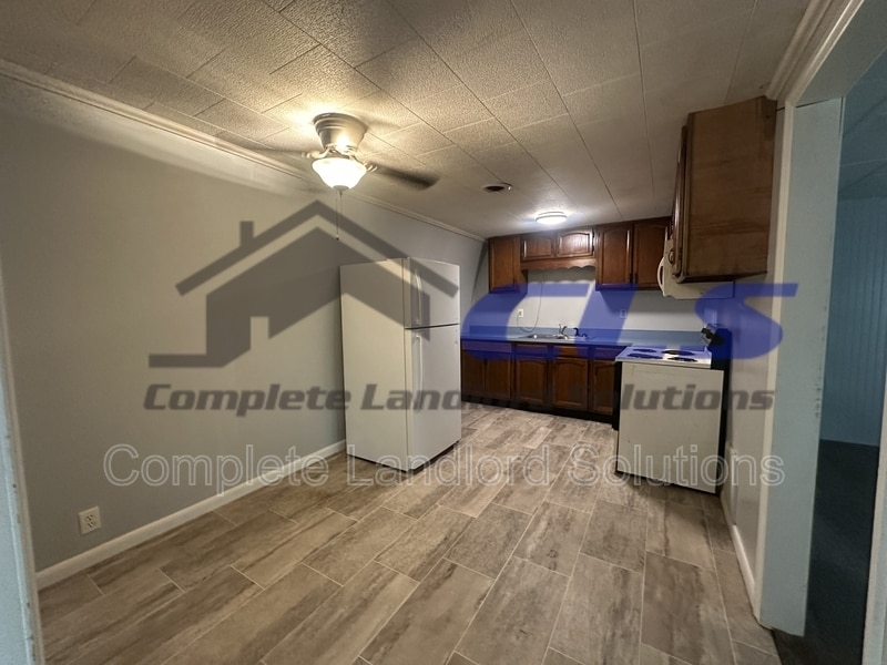 Photo - 626 E Curry Dr