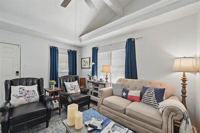 Photo - 5213 Lovell Ave