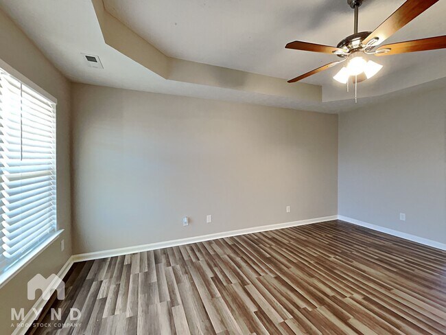 Photo - 2401 Pinyon St