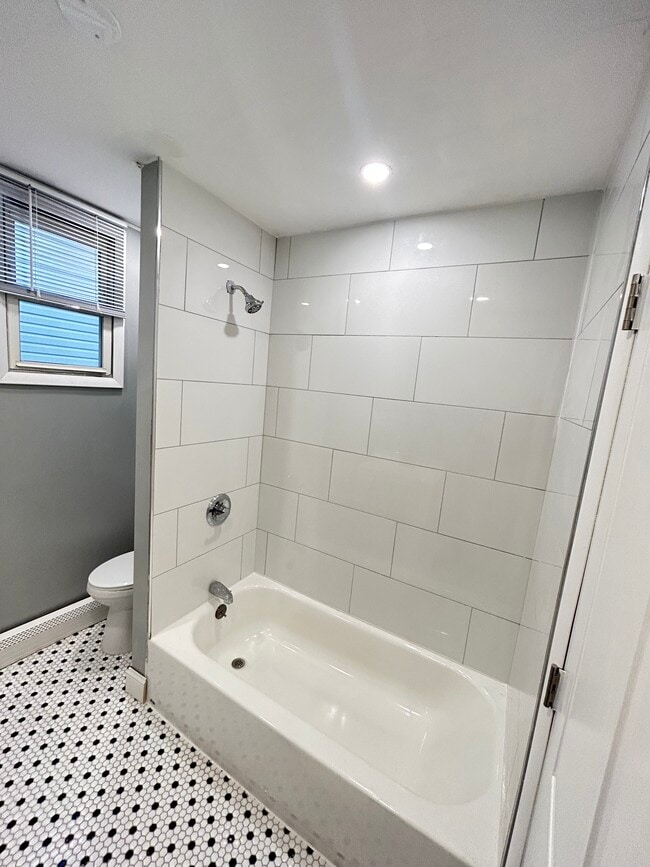 Photo - 125 S 9th St