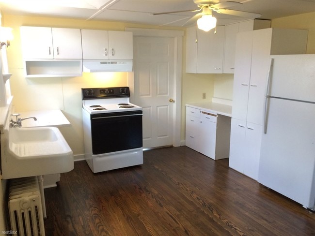 Photo - 151 Chestnut St