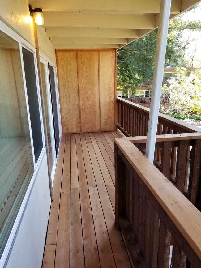 Photo - Pine Lane Apartments