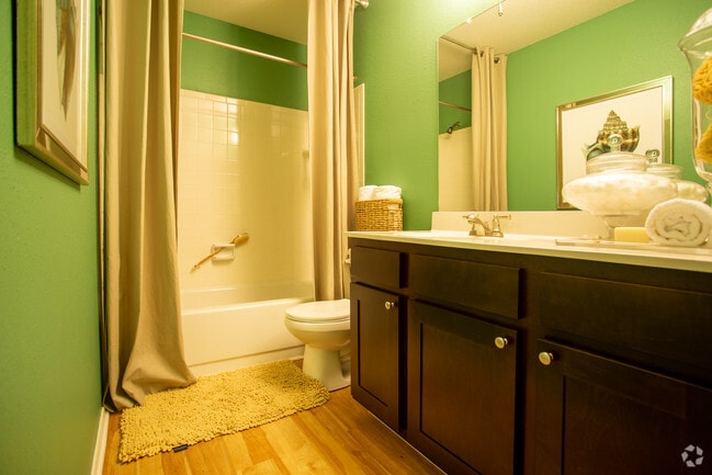 Dogwood- 2BR, 2BA