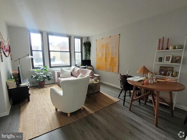 Building Photo - 135 S 19th St Unit 506 Rental