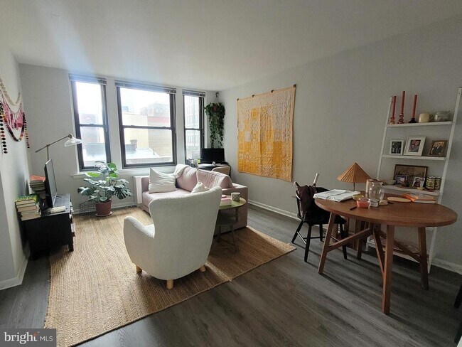 Photo - 135 S 19th St Apartamento Unidad 506