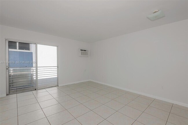 Photo - 1441 Lincoln Rd Unit 411