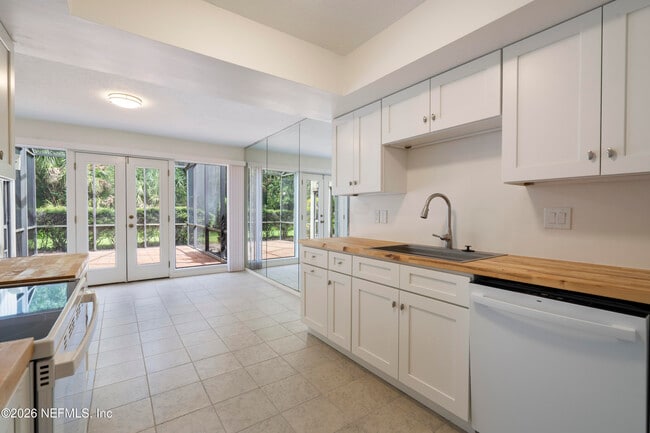 Photo - 9787 Sawgrass Dr E