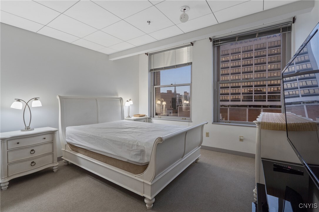 Photo - 108 W Jefferson St