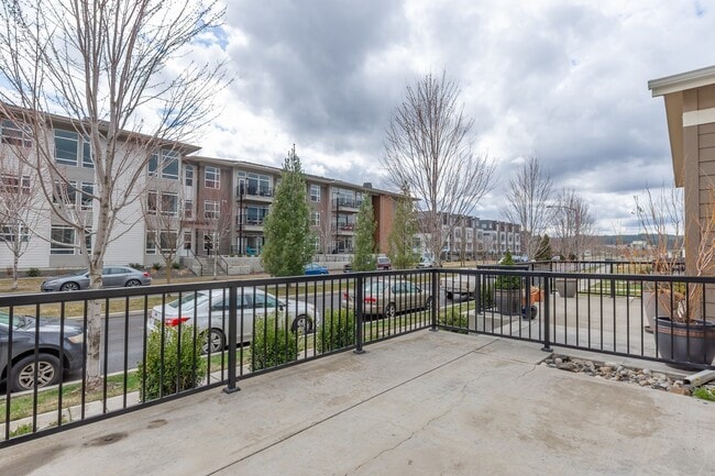 Photo - COMING SOON !! Kendall Yards, 3 Bedroom, 2.5 Bath Townhouse Now Available