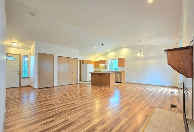 Photo - Lovely 3 Bedroom Marysville Rambler Available NOW!