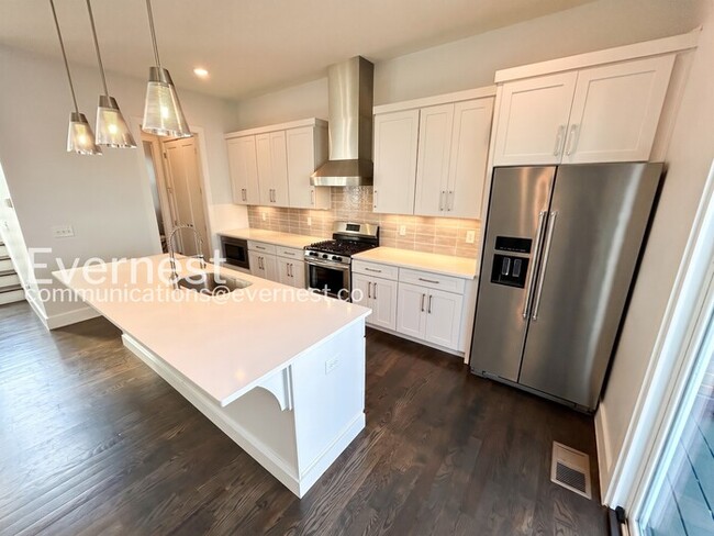 Photo - 915 Delmas Ave