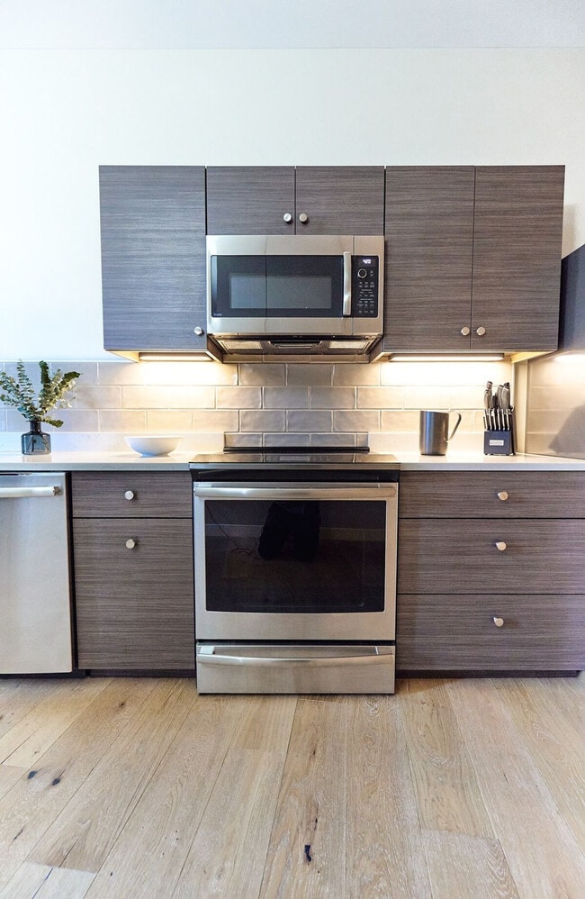 Photo - 83 Middle St Unidad ID1366935P