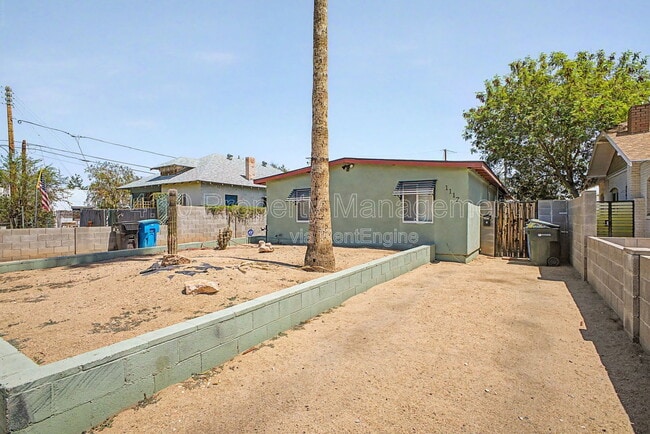 Photo - 1117 N 13th St Unit 2