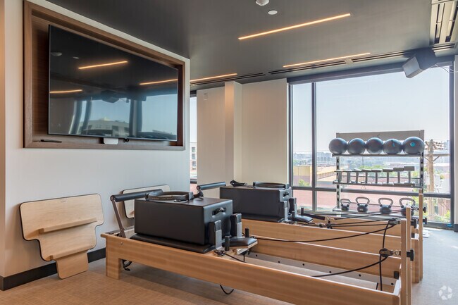 Sala de pilates - Skyline at Highlands
