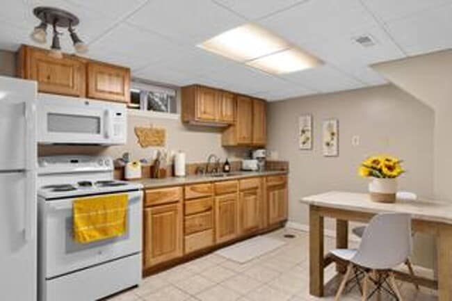 Photo - Elm Street Duplex Unit 2