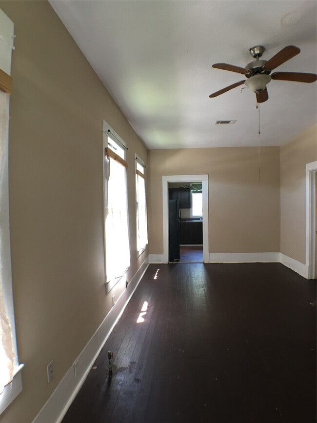 Photo - 3828 Avenue M 1/2