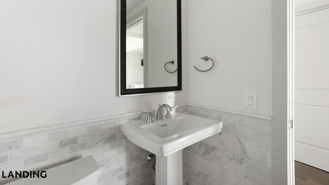 Photo - 777 Preston St Unidad 14H