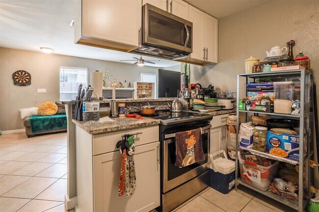 Photo - 9710 Teasdale Terrace