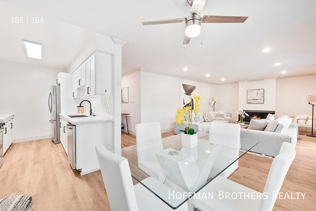 Photo - Crystal House Apartments