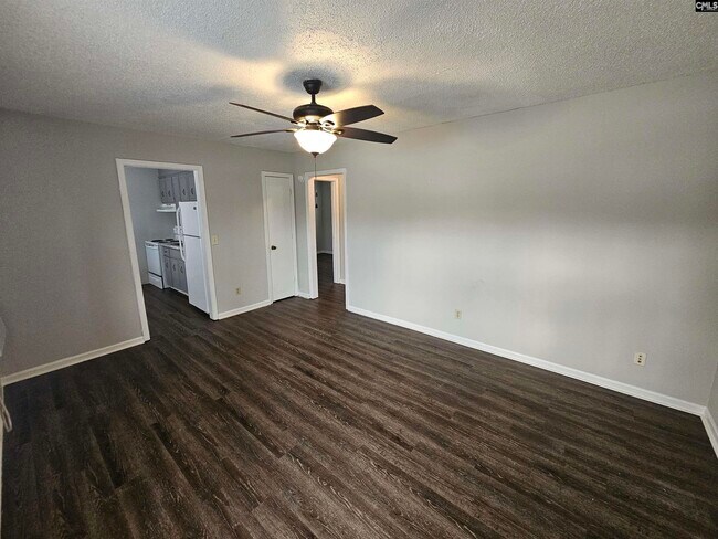 124 Calvin Ct