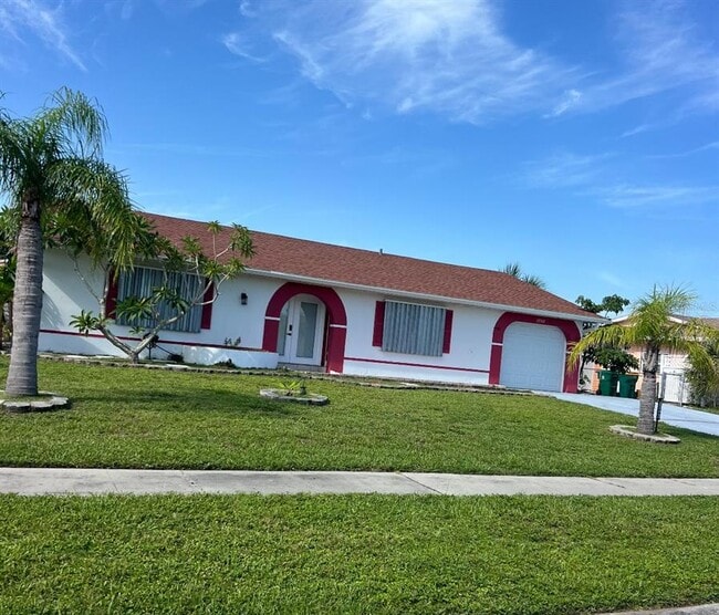 Building Photo - 13543 Longwood Ave Rental