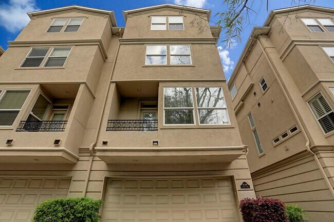 Photo - 1515 Hyde Park Blvd Unit 41