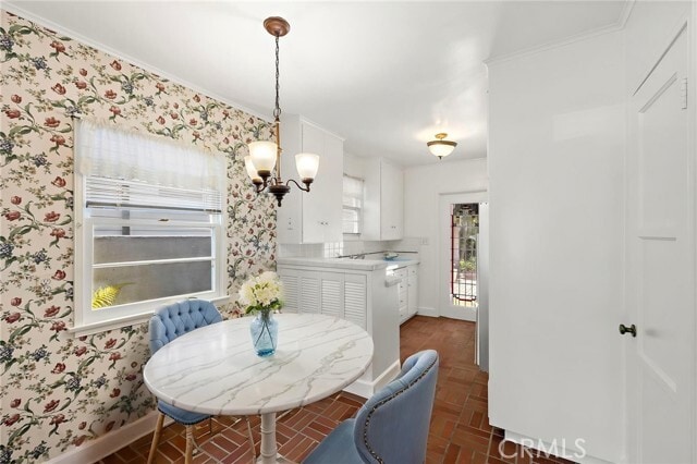 Photo - 619 Narcissus Ave