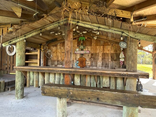 Photo - 2633 Bayshore Pkwy