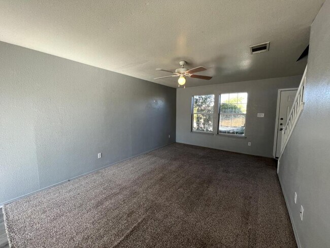 Photo - 5908 Greengate Dr