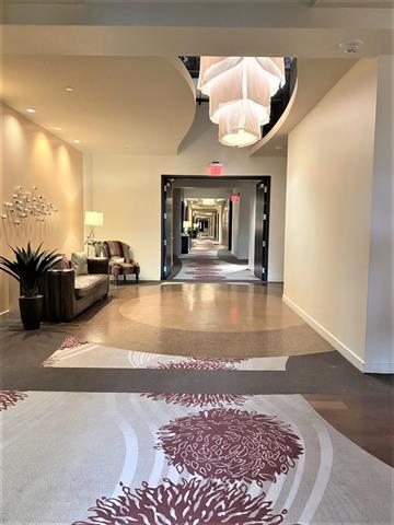 Building Photo - 2600 W 7th St Unit 2738