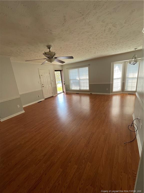 Photo - 333 Abbottswood Dr