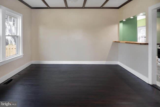 131 W Franklin Ave