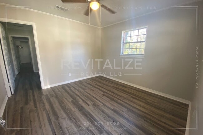 Photo - Renovated 1 Bedroom 1 Bath DUPLEX!