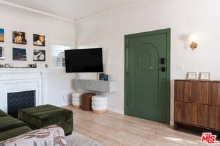 Photo - 2209 N Gower St