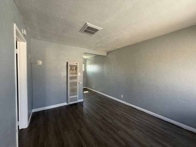 Photo - P156 Unit # A