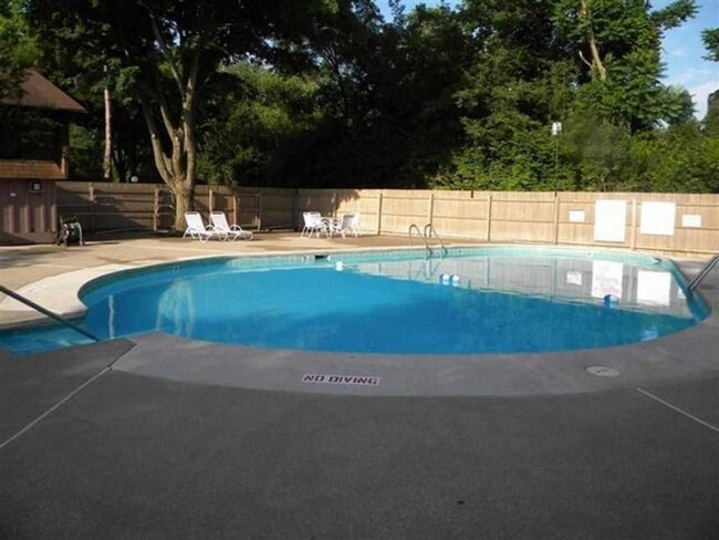 Photo - 2500 Topsfield Rd Unit 414