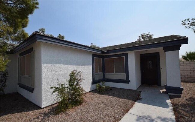 Photo - COMING SOON !! 3 BED 2 BATH FURNISHED HOME...