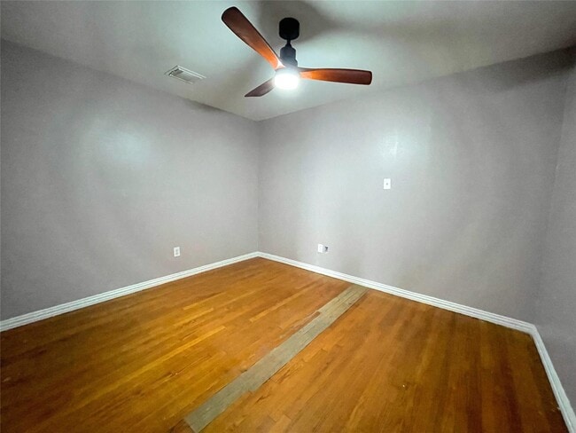 Photo - 7230 Sims Dr