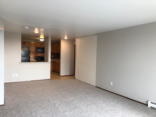 Photo - Bayside Village Apartments