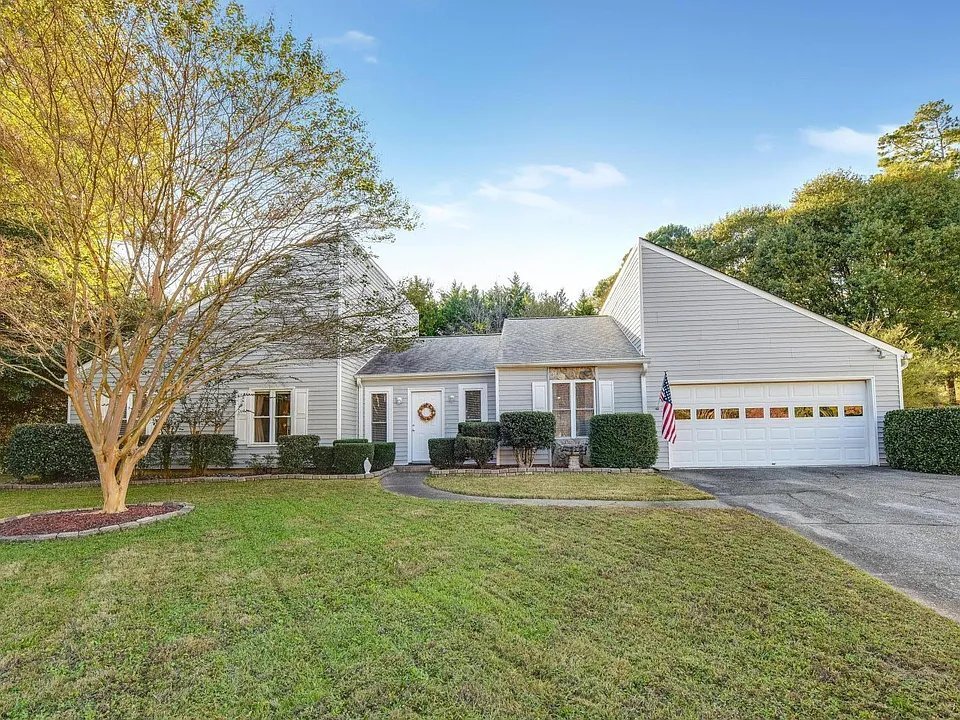 Photo - 5269 Meadowdale Ct NW