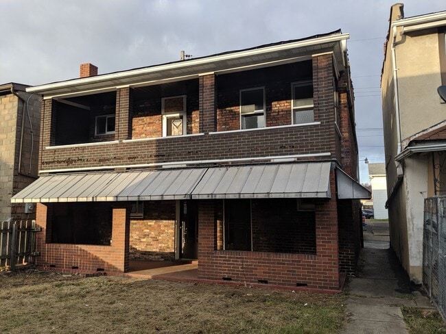 Photo - Sycamore St Unidad 304.5