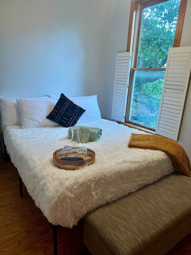 Photo - 1235 Highland St Unidad ID1265655P