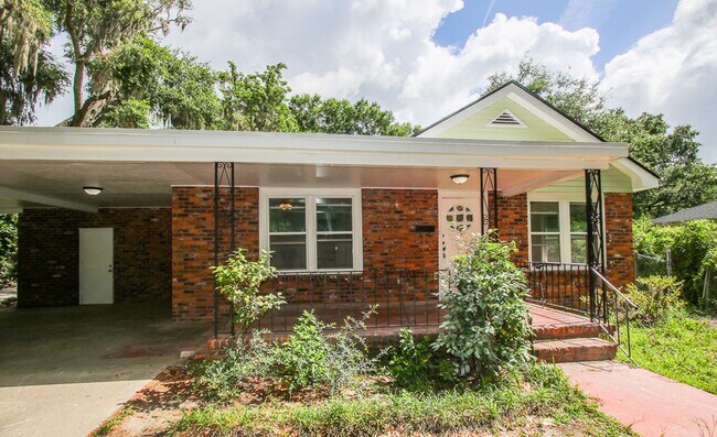 Spacious 4 Bedroom, 2.5 Bath Home in Savan... - Spacious 4 Bedroom, 2.5 Bath Home in Savan...