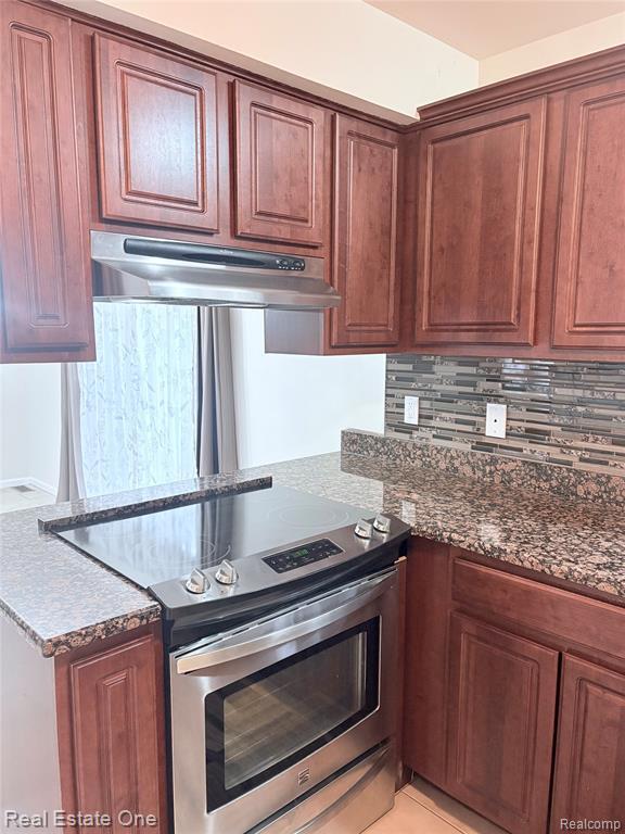 Photo - 6178 Elarz Dr