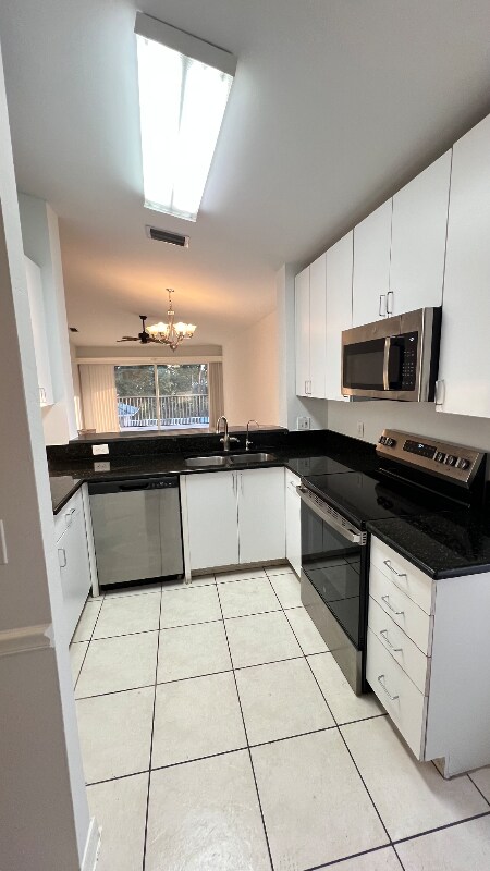 5470 16th Pl SW