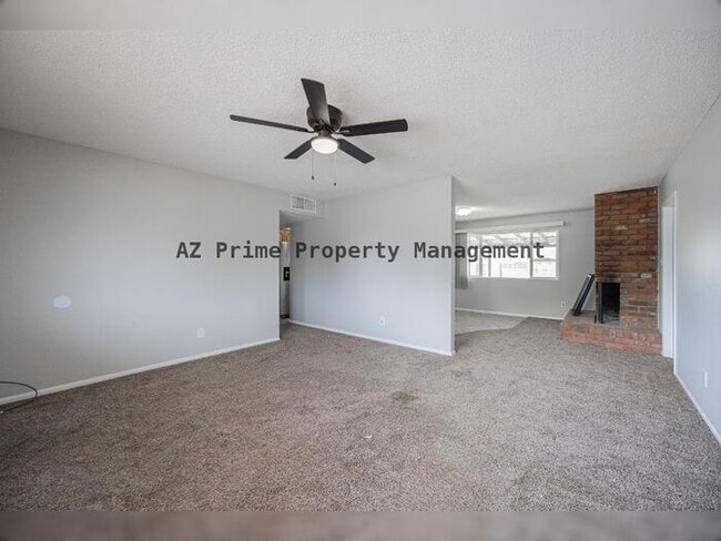 Photo - 427 E Malibu Dr