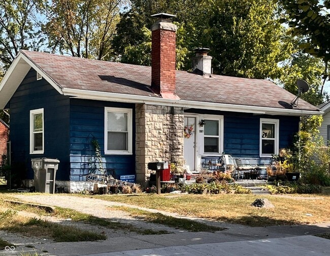Building Photo - 3307 Hovey St Rental