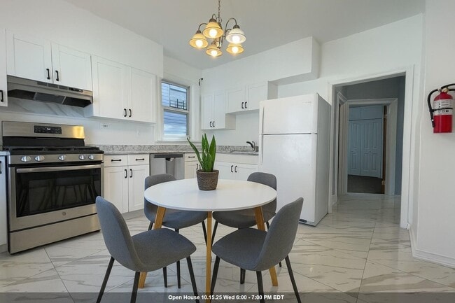 Building Photo - 304 Fulton Ave Unit 2