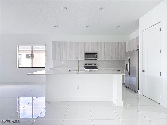 Photo - 5305 Marano Dr